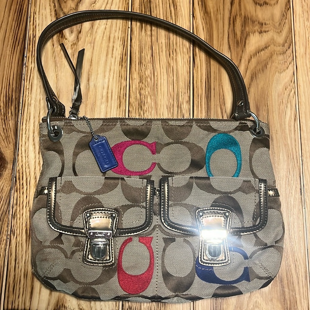 Coach Poppy Multicolor Signature Hobo Bag has callouts, see photos